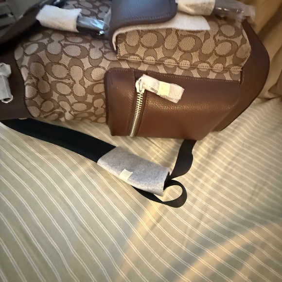 Coach BackBack - Picture 4 of 4